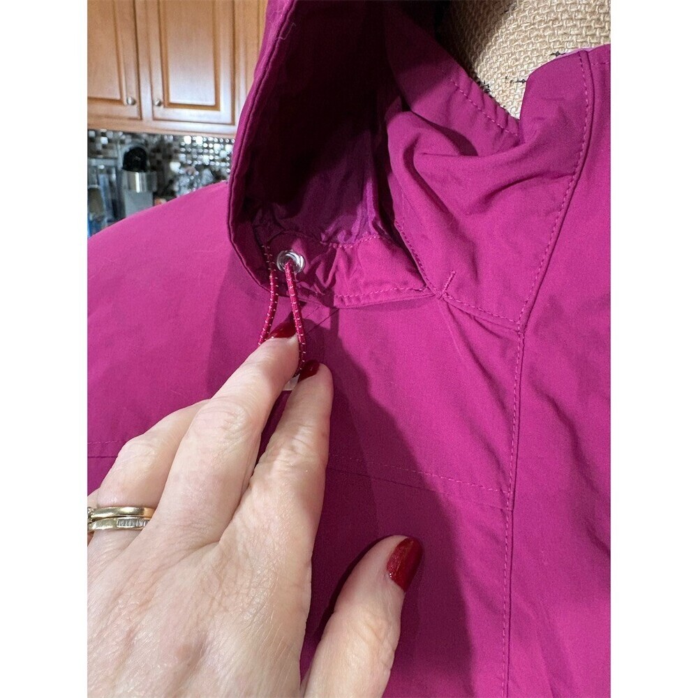L.L.Bean Jacket Womens Size M Purple Hooded Lightweight Full Zip Outdoor - Picture 3 of 14